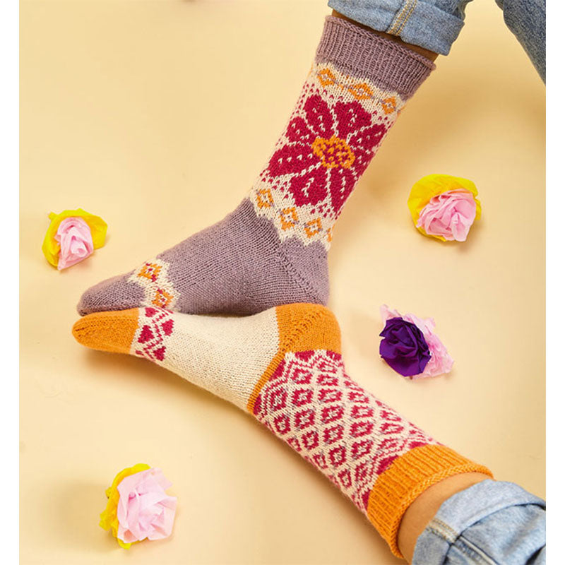 Buch "Mismatched Socks"