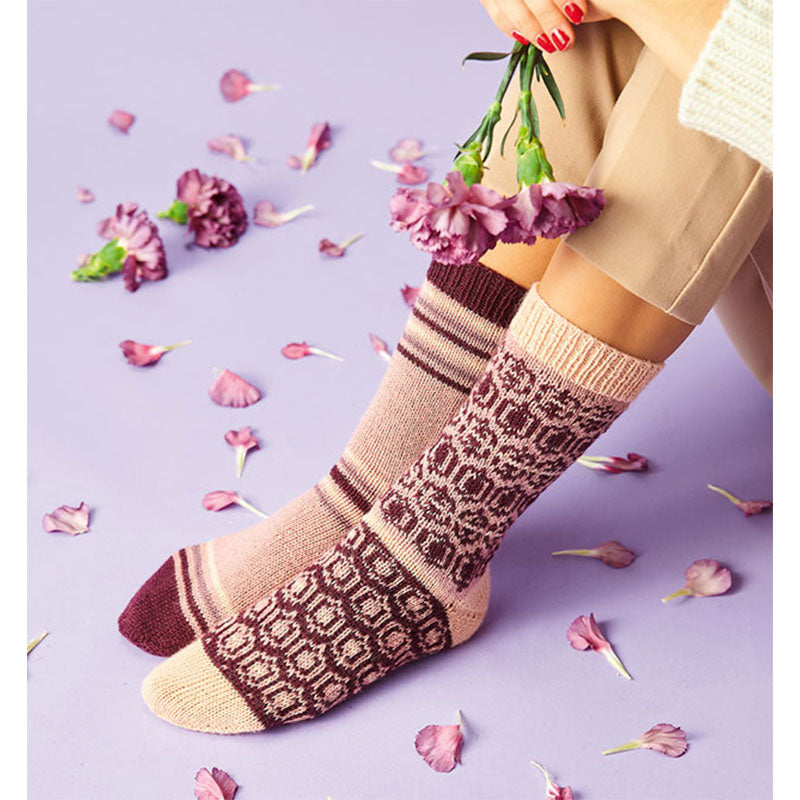 Buch "Mismatched Socks"